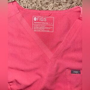 Women’s Figs Pink V-Neck Scrub Top Size Large
